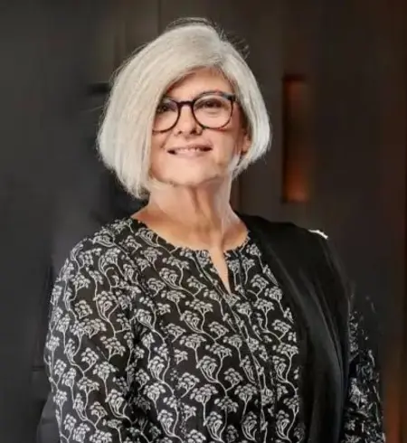 Marina Khan